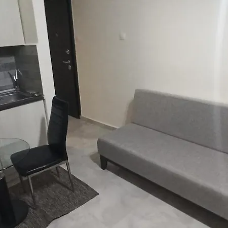 Warm Studio Center
